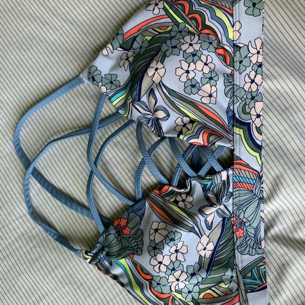 ARIE sports bra